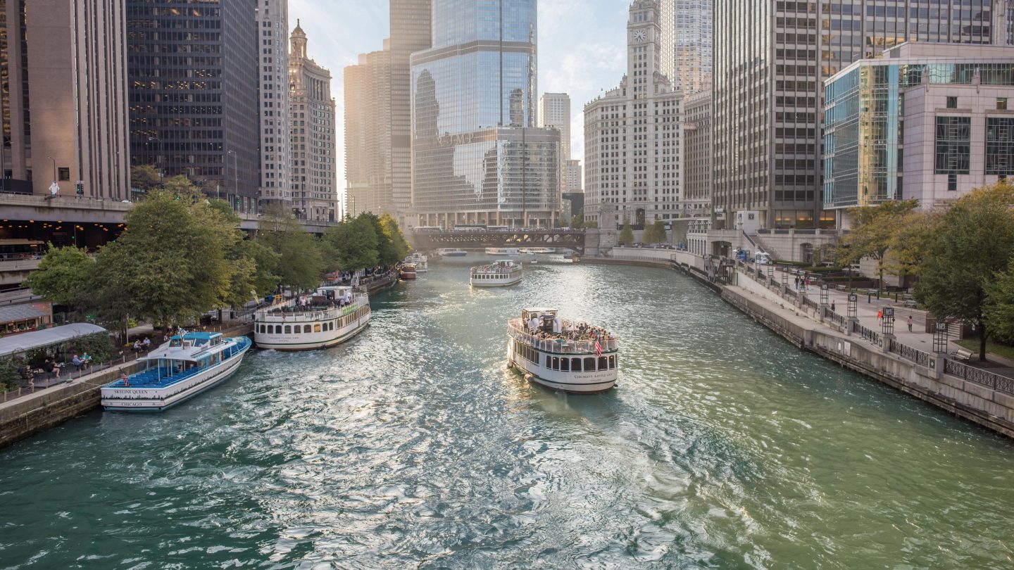 Boat on the Chicago River