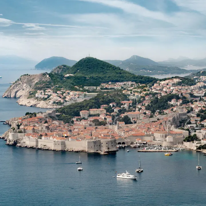 Flight from Salzburg to Dubrovnik